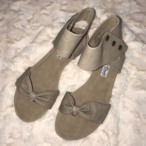 Nude sandals